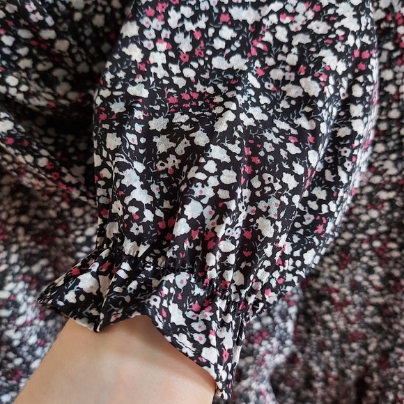 Neo Noir Naz Blush Flower Dress, Med - Picture 5 of 7